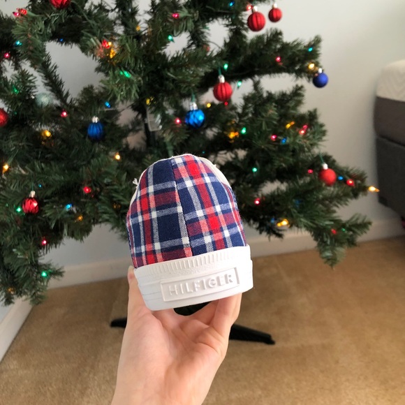 Tommy Hilfiger shoes - Picture 3 of 6